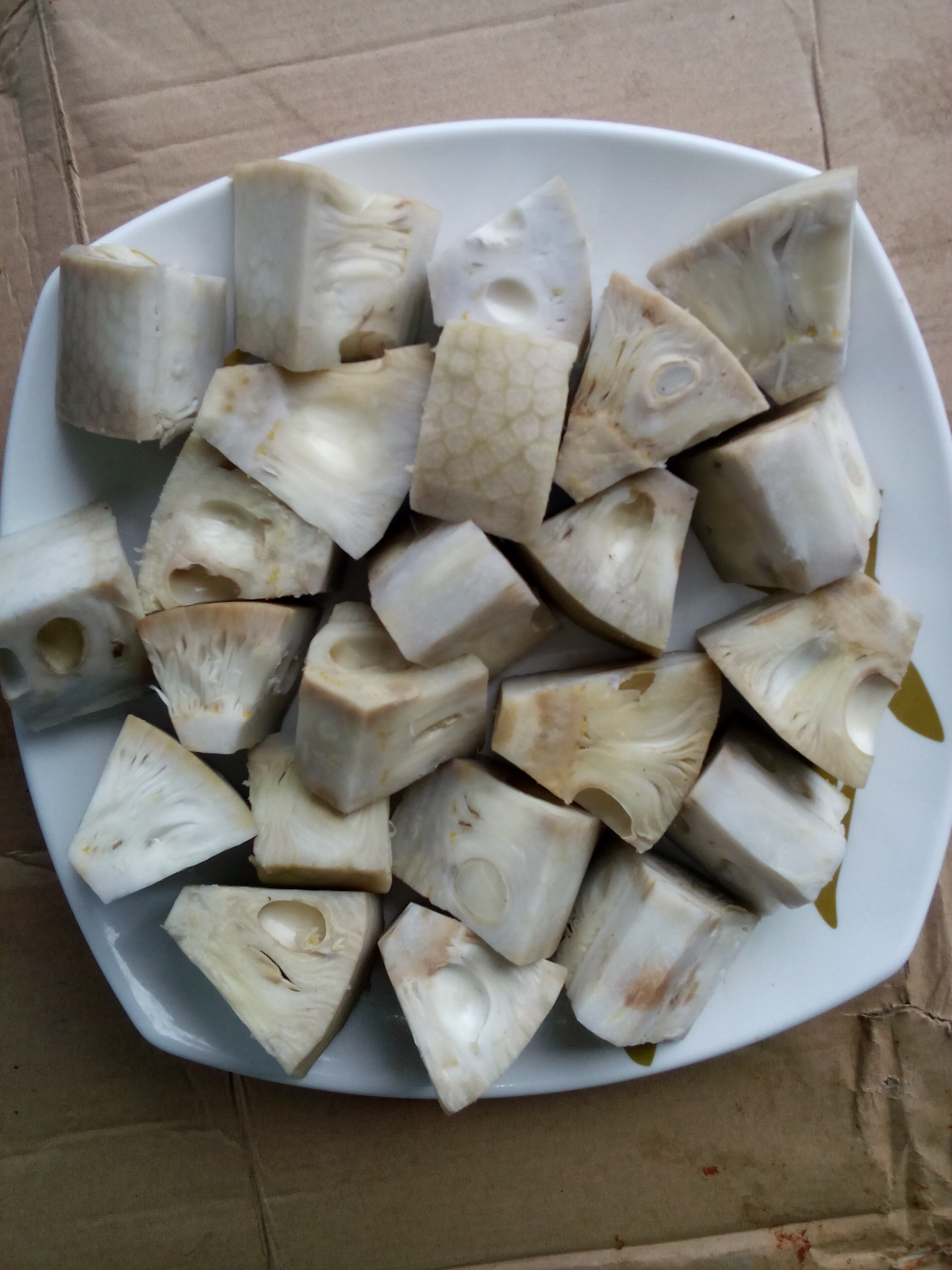 GREEN JACKFRUIT